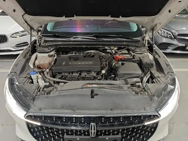 Lincoln Z — Фото автомобиля 19