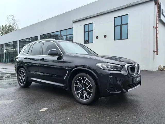 BMW X3 — Фото автомобиля 3
