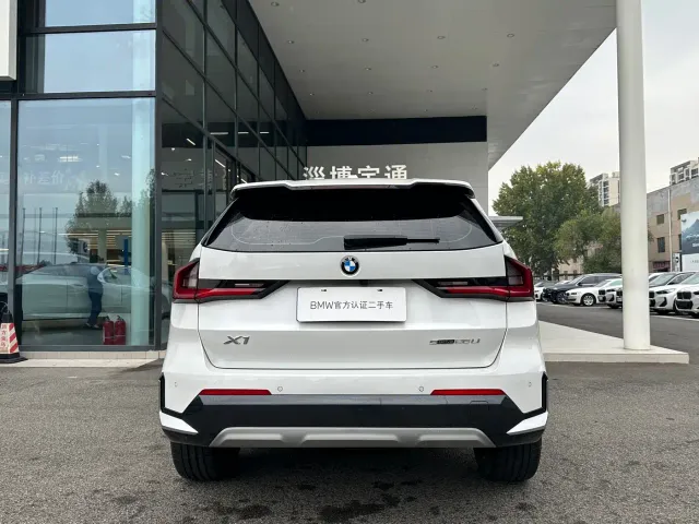 BMW X1 — Фото автомобиля 15