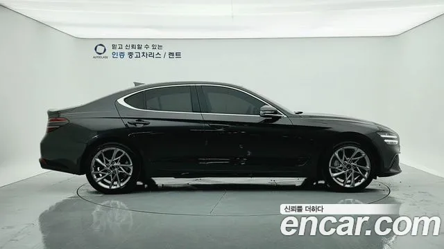 Genesis G70 New — Фото автомобиля 4