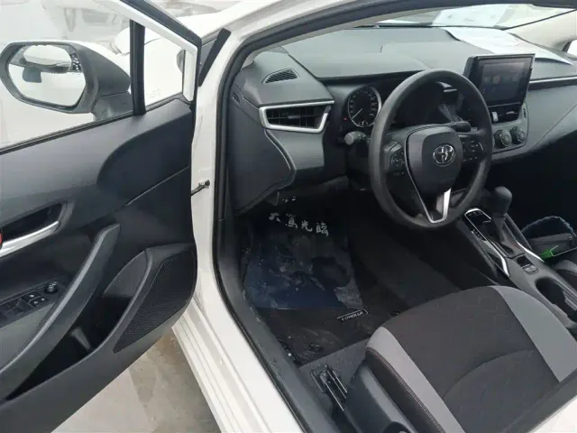 Toyota Corolla — Фото автомобиля 15