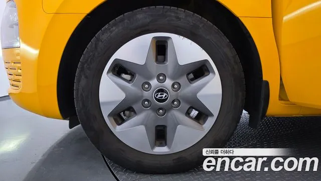 Hyundai Staria — Фото автомобиля 5