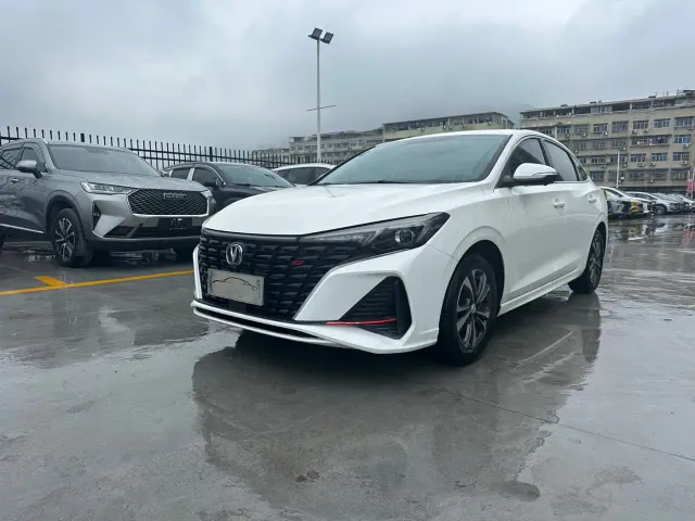 Фотография автомобиля — Changan Eado