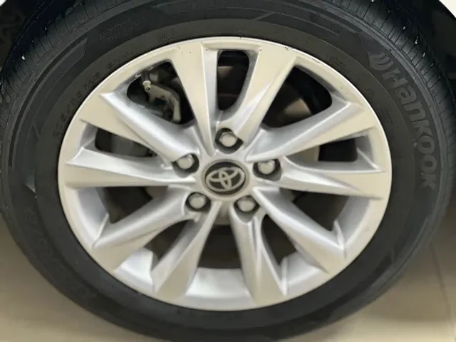 Toyota Corolla — Фото автомобиля 10