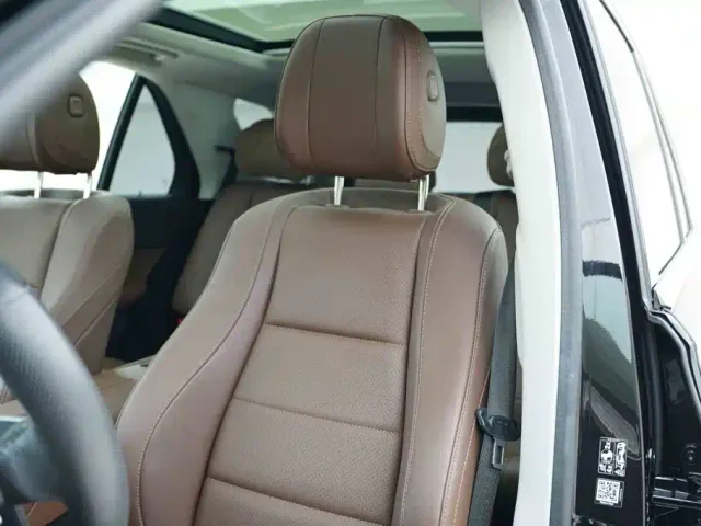 Mercedes-Benz GLE-Class — Фото автомобиля 11