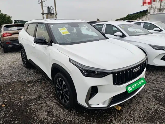 Geely Boyue — Фото автомобиля 3