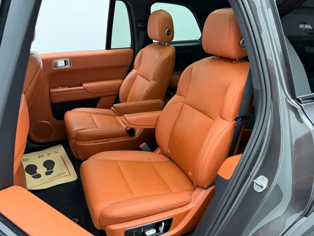 Li Auto L9 — Фото автомобиля 20