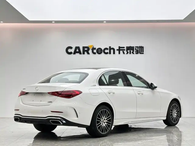 Mercedes-Benz C-Class — Фото автомобиля 5