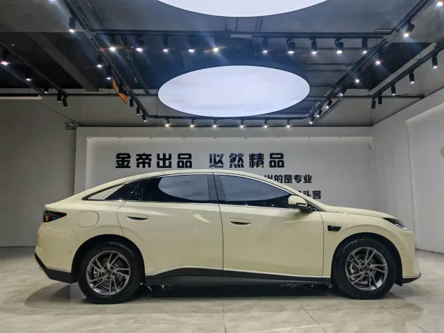 BYD Seal 06 — Фото автомобиля 13