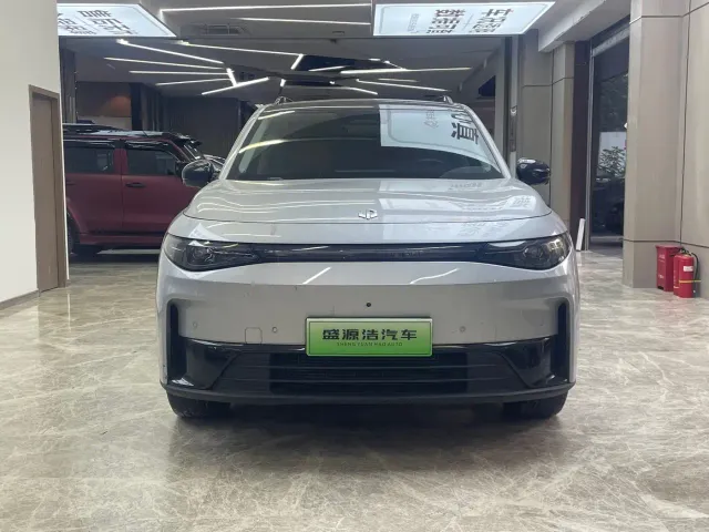 Leapmotor C16 — Фото автомобиля 2