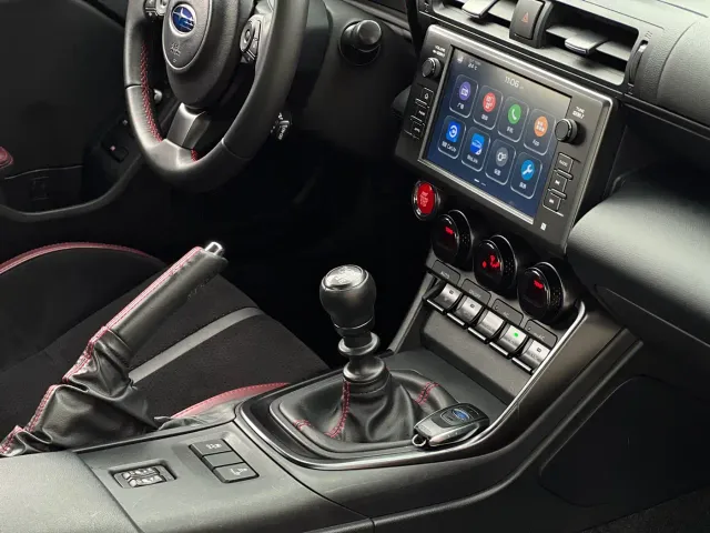 Subaru BRZ — Фото автомобиля 13
