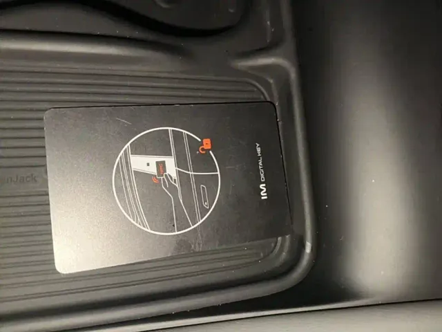 IM Motors IM LS6 2023 Max Long Range — Фото автомобиля 8