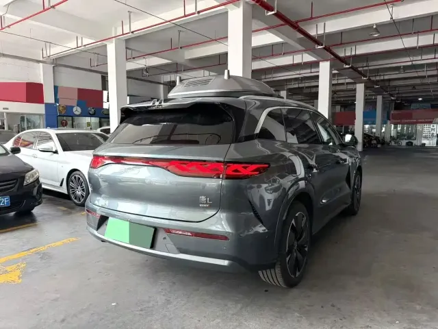 BYD Tang L — Фото автомобиля 3