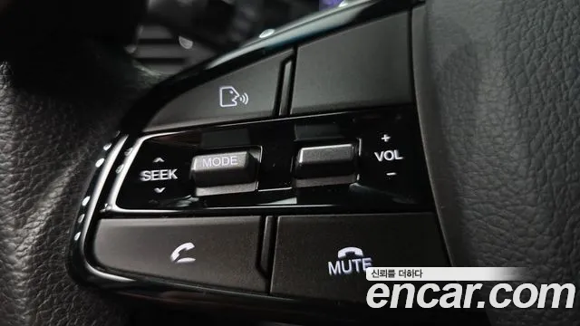 KG_Mobility_Ssangyong Rexton Новый Rexton Sport Khan Дизель 2.2 4WD — Фото автомобиля 24