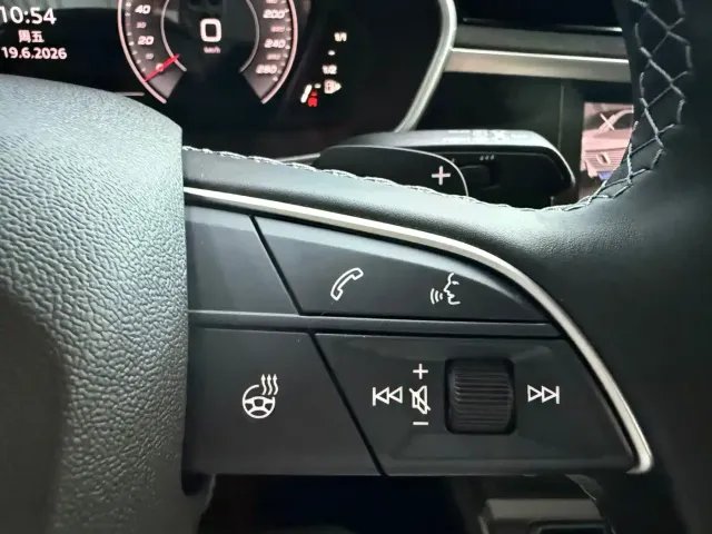 Audi Q3 — Фото автомобиля 15