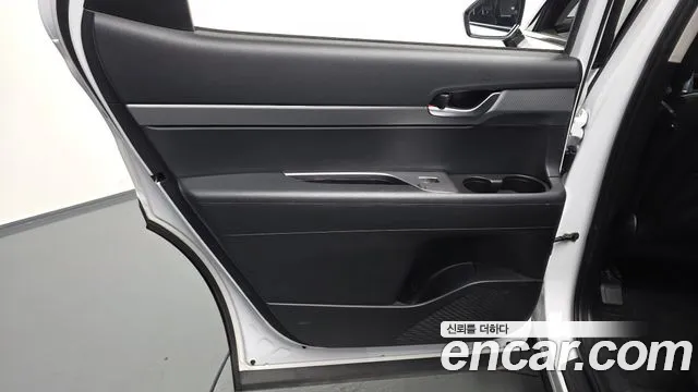 Hyundai Palisade Palisade Дизель 2.2 2WD — Фото автомобиля 24