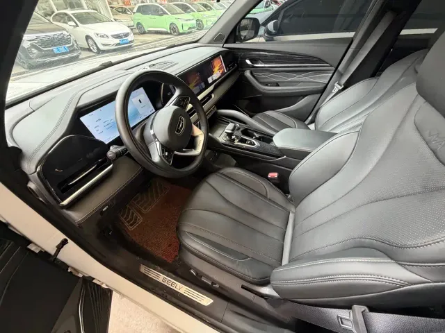 Geely Xingyue L — Фото автомобиля 10