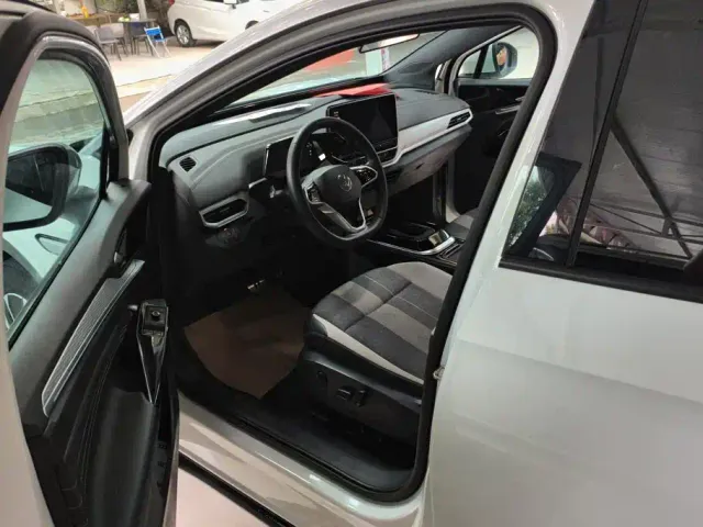 Volkswagen ID.4 Crozz — Фото автомобиля 9