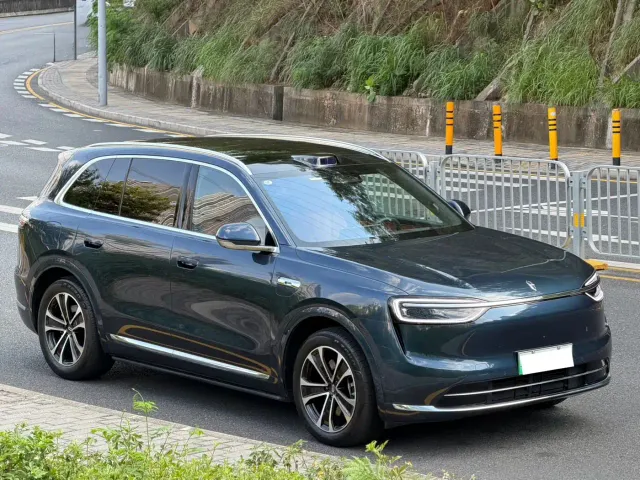 Aito M7 — Фото автомобиля 6