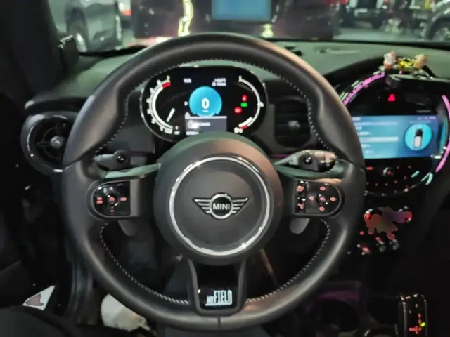 MINI Hatch — Фото автомобиля 10