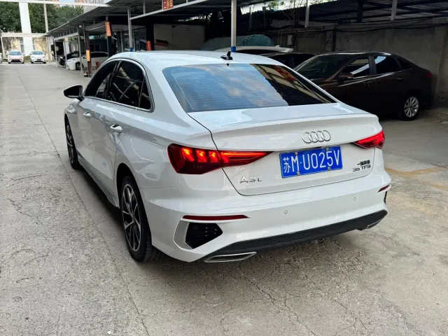 Audi A3 — Фото автомобиля 3
