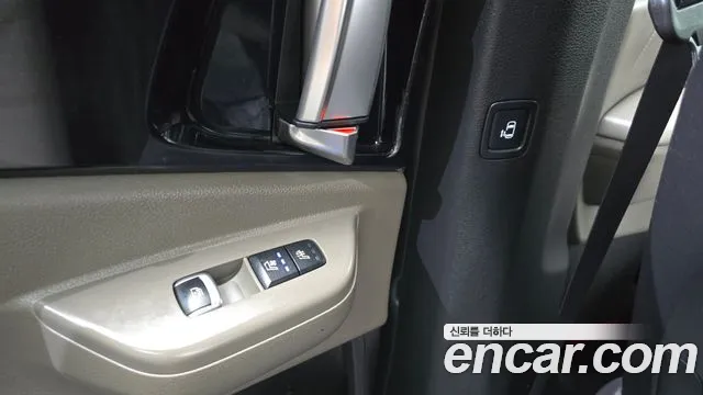 Kia Carnival 4th Gen — Фото автомобиля 24