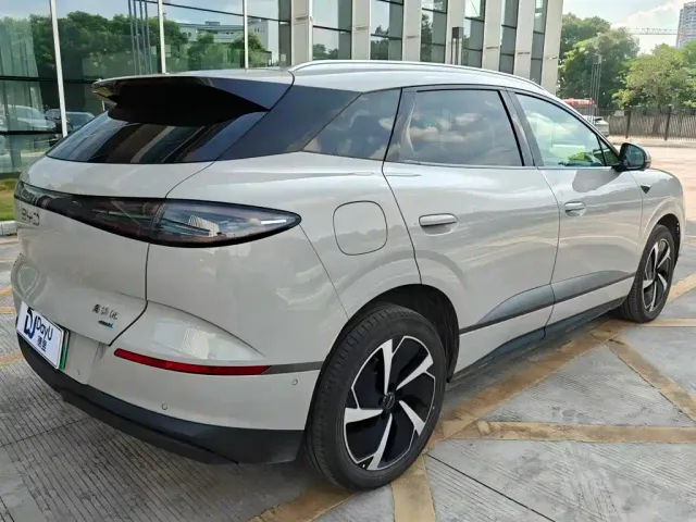 BYD Sealion 06 — Фото автомобиля 4