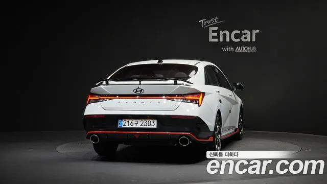 Hyundai AVANTE — Фото автомобиля 4