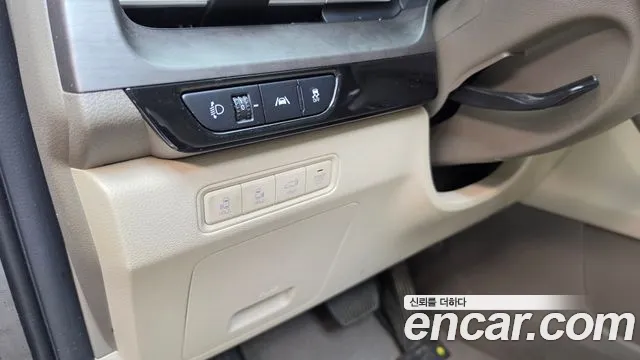 Kia Carnival 4th Gen — Фото автомобиля 27