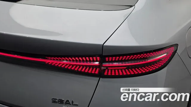 BYD Seal — Фото автомобиля 8