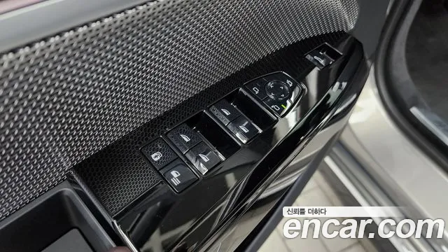 BMW 7-Series 7 серия (G70) 740i sDrive M Sport — Фото автомобиля 21