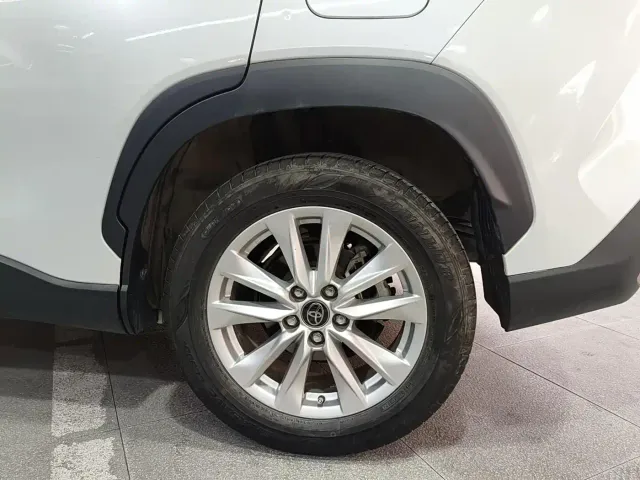 Toyota Corolla Cross — Фото автомобиля 16