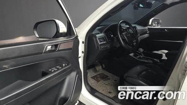 KG_Mobility_Ssangyong Rexton Новый Rexton Sport Дизель 2.2 4WD — Фото автомобиля 11