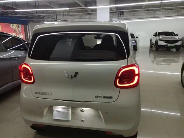Wuling Hongguang Mini EV — Фото автомобиля 5