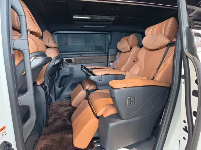 Toyota Alphard — Фото автомобиля 22