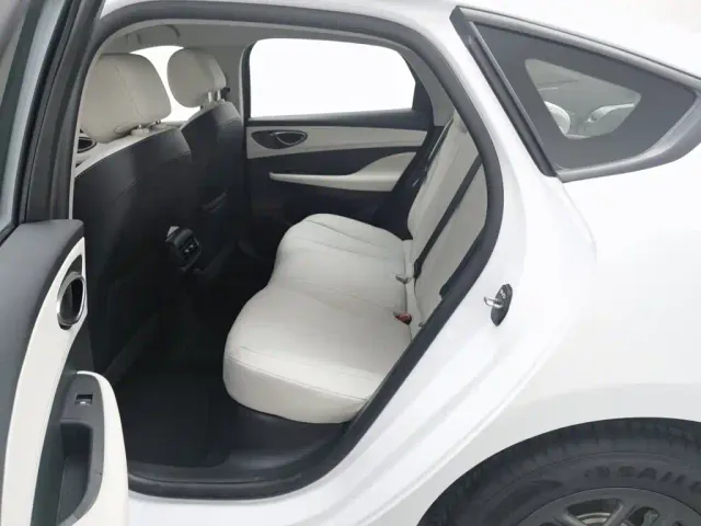 BYD Seal 05 DM-i — Фото автомобиля 15