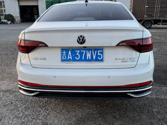 Volkswagen Sagitar — Фото автомобиля 17