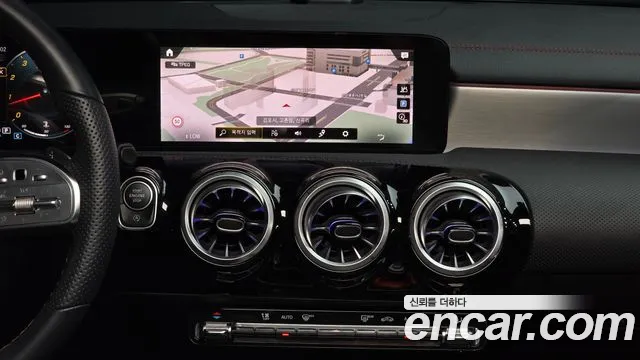 Mercedes-Benz CLA-Class — Фото автомобиля 14