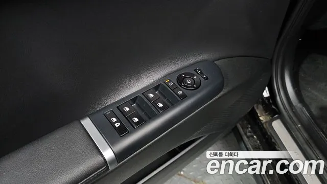 Hyundai Grandeur Grandeur (GN7) — Фото автомобиля 16