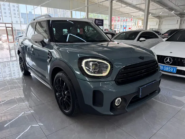 MINI Countryman — Фото автомобиля 3