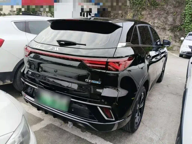 JAC Motors QX PHEV — Фото автомобиля 6