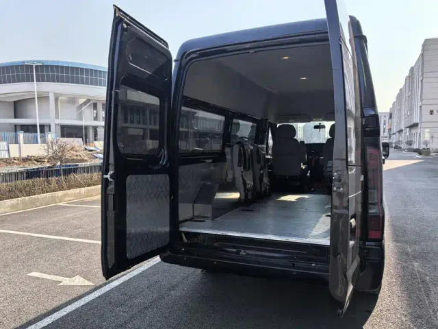 JMC Fushun — Фото автомобиля 4