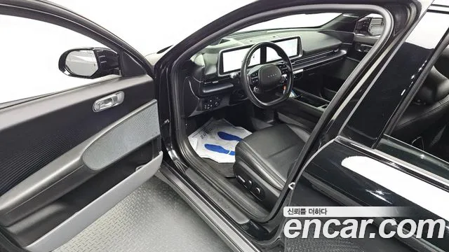 Hyundai Ioniq 6 — Фото автомобиля 15