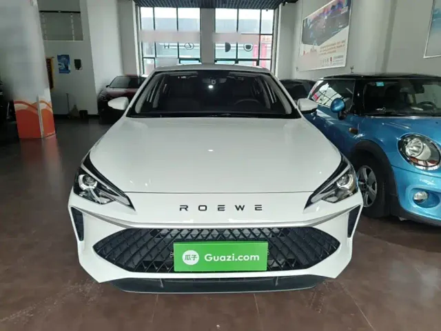 Roewe i5 — Фото автомобиля 2