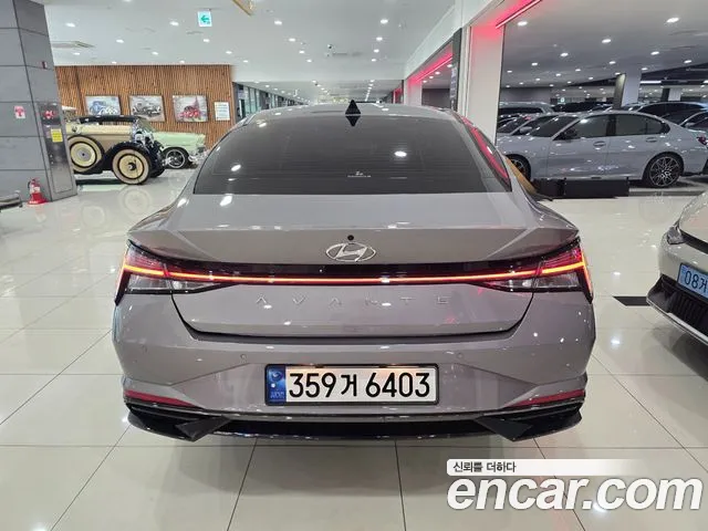 Hyundai AVANTE Avante (CN7) — Фото автомобиля 4