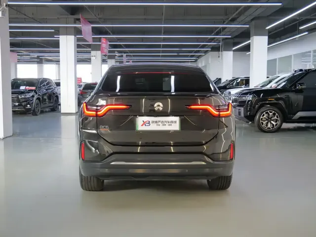 Nio EC6 — Фото автомобиля 5
