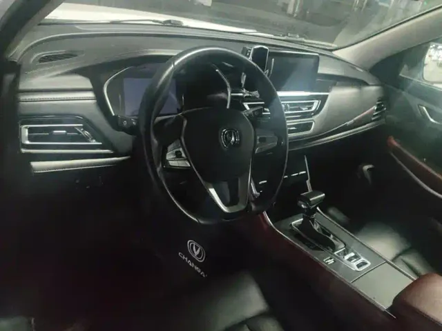 Changan CS75 — Фото автомобиля 12
