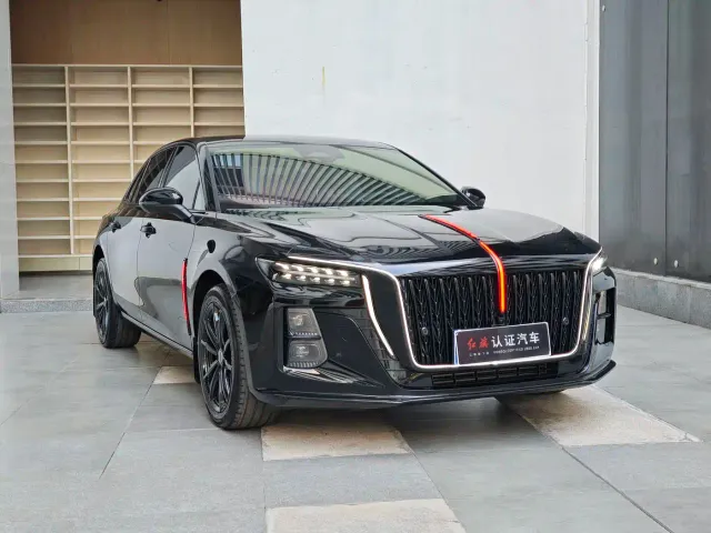 Hongqi H5 — Фото автомобиля 3