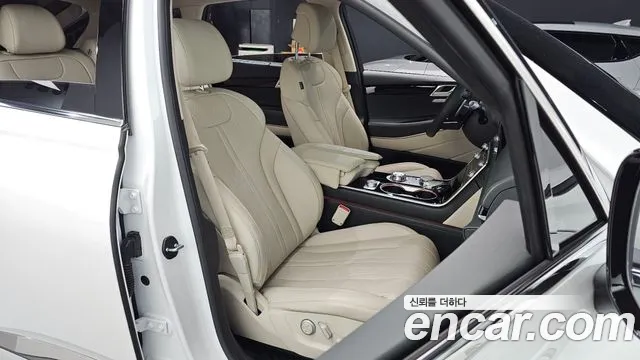 Genesis GV80 — Фото автомобиля 16