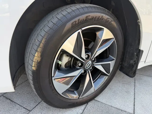 GAC Trumpchi M6 — Фото автомобиля 6